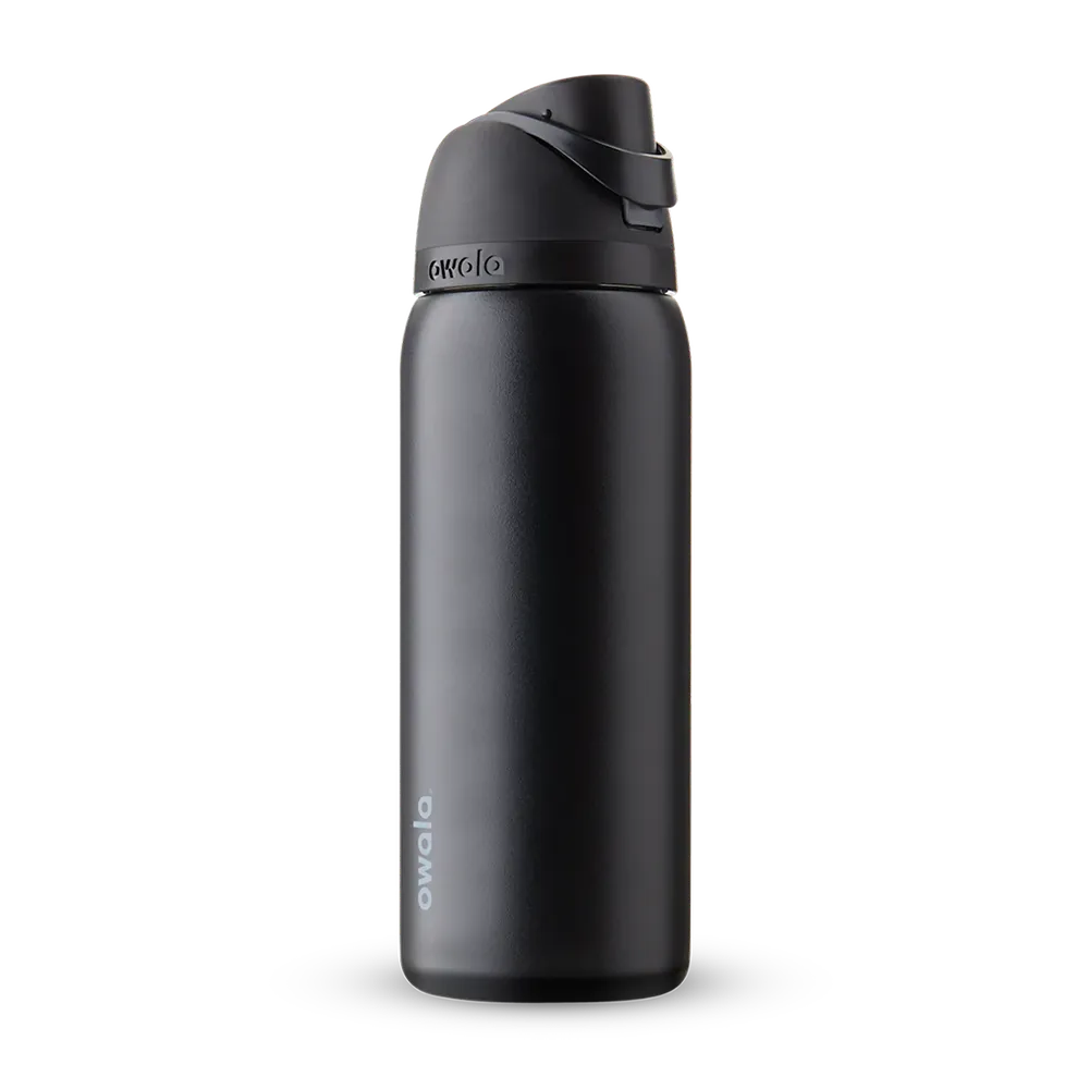 Owala 32 oz Freesip Bottle in Very Very Dark